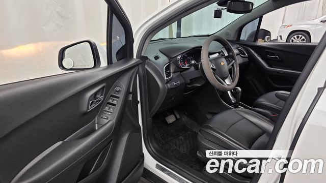 Chevrolet Korea Trax 2019 — photo 13