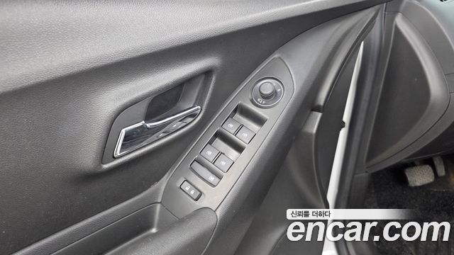 Chevrolet Korea Trax 2019 — photo 28