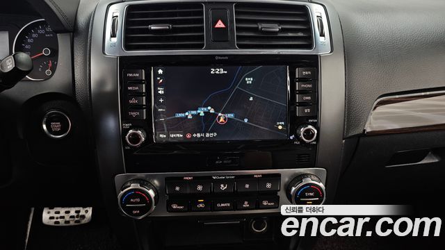 Kia Mohave 2017 — photo 14