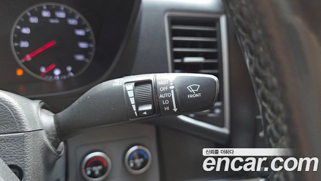 Hyundai Solati 2018 — photo 17
