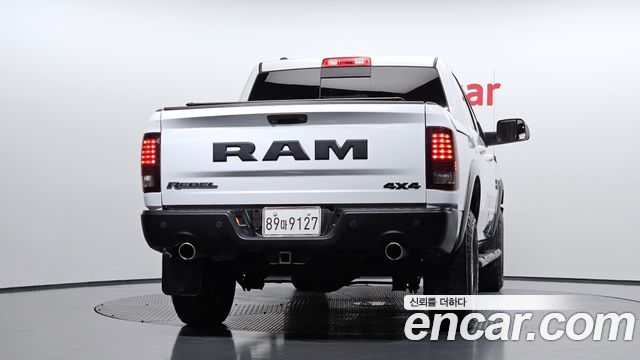 Dodge Ram Pick Up 2016 — photo 4