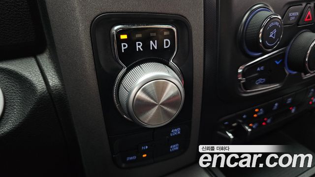 Dodge Ram Pick Up 2016 — photo 9