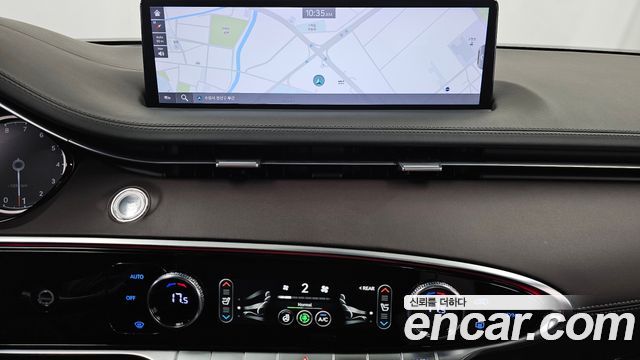 Genesis GV70 2021 — photo 20