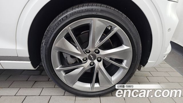 Genesis GV70 2021 — photo 7
