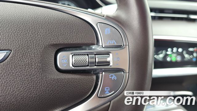 Genesis GV70 2021 — photo 30