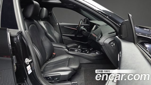 BMW 2-Series 2022 — photo 17