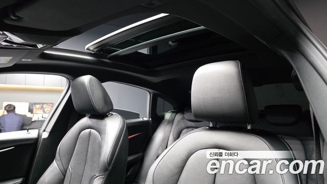 BMW 2-Series 2022 — photo 25