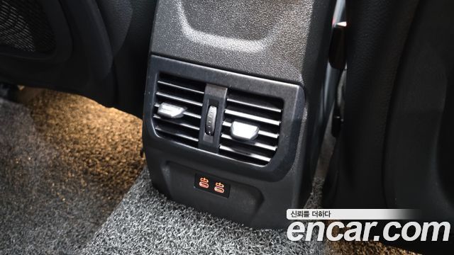 BMW 2-Series 2022 — photo 35