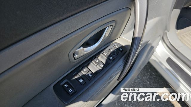 Renault Korea SM5  2010 — photo 18