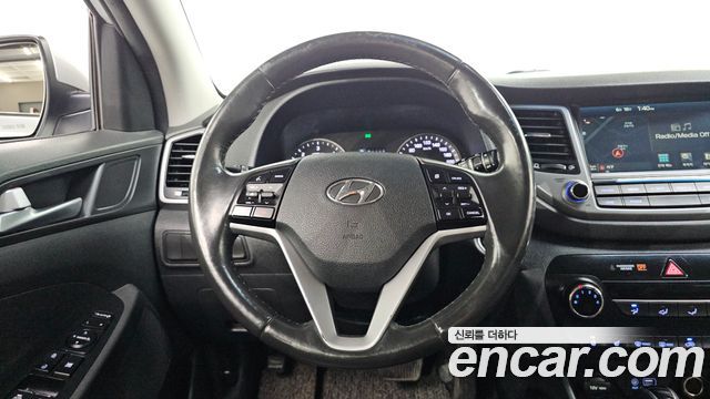Hyundai Tucson 2017 — photo 11