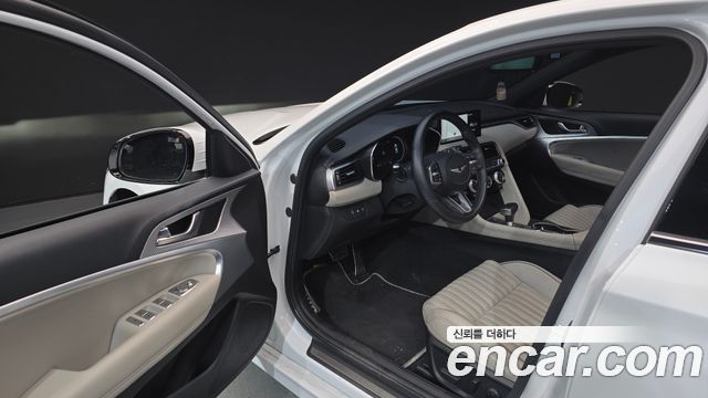 Genesis G70 2021 — photo 10