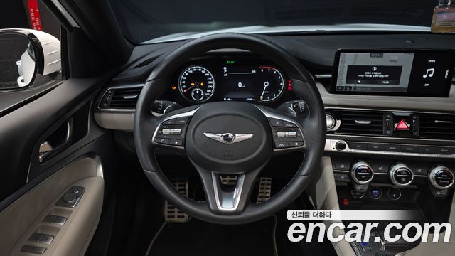 Genesis G70 2021 — photo 13