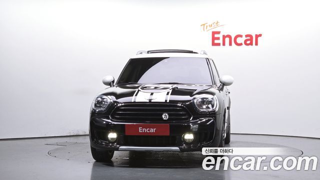 Mini Countryman 2018 — photo 3