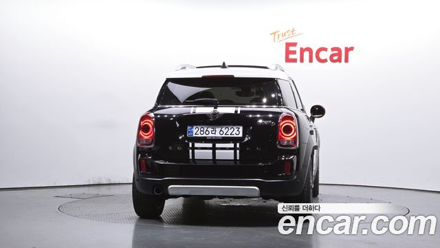 Mini Countryman 2018 — photo 4