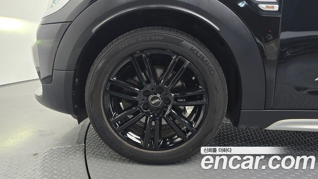 Mini Countryman 2018 — photo 5