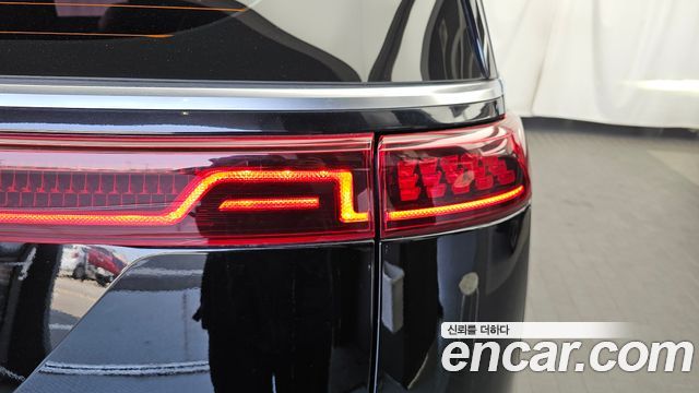 Kia Canival 2021 — photo 9