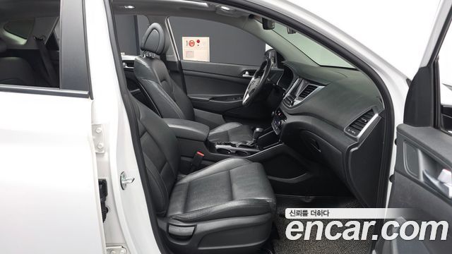 Hyundai Tucson 2017 — photo 17