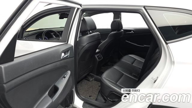 Hyundai Tucson 2017 — photo 16