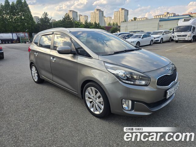 Kia Carens 2014 — photo 3