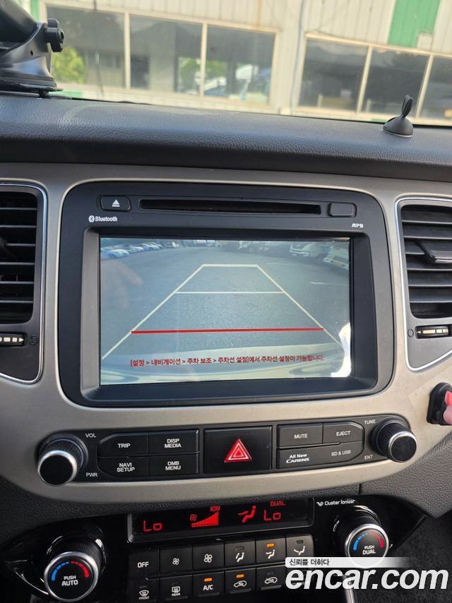 Kia Carens 2014 — photo 10