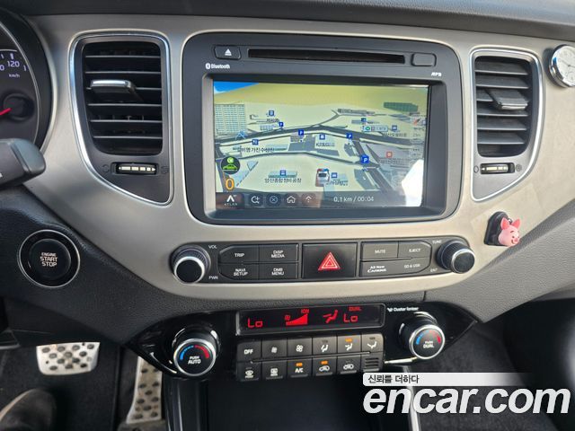 Kia Carens 2014 — photo 12