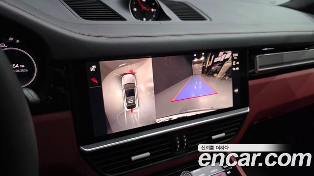 Porsche Cayenne 2023 — photo 12