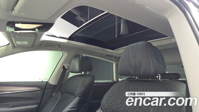 BMW Gran Turismo 2022 — photo 22