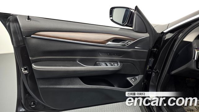 BMW Gran Turismo 2022 — photo 14