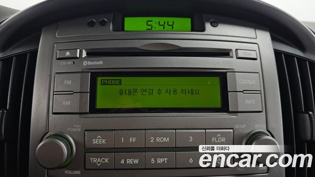 Hyundai Starex 2012 — photo 14