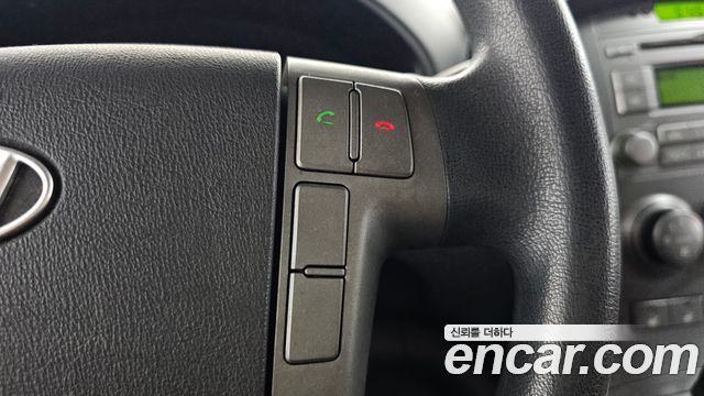 Hyundai Starex 2012 — photo 18
