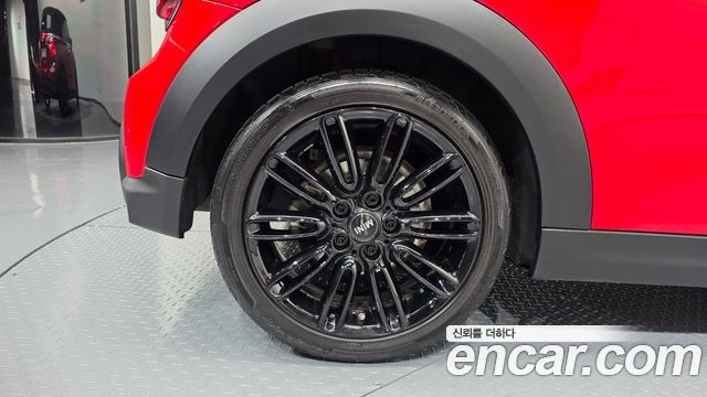 Mini Cooper Convertible 2024 — photo 5