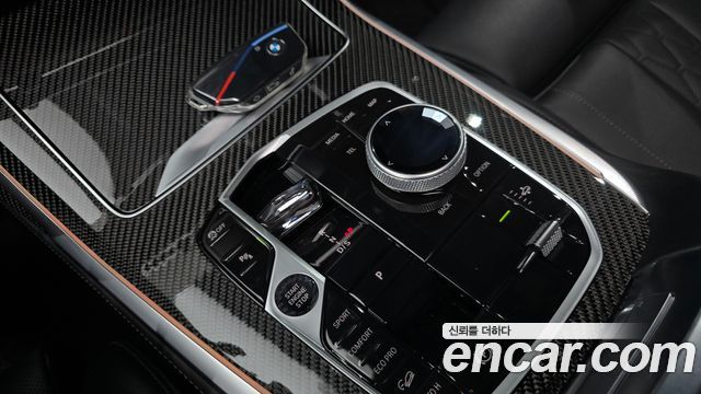 BMW X7 2025 — photo 12