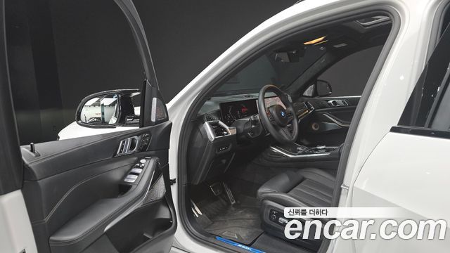 BMW X7 2025 — photo 13