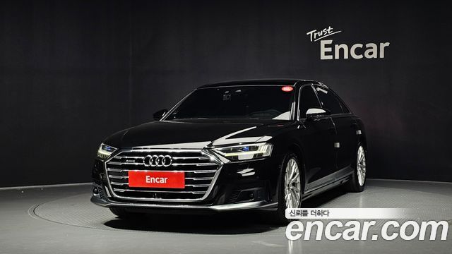 Audi A8 2021 — photo 1