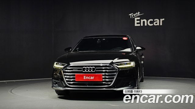 Audi A8 2021 — photo 3