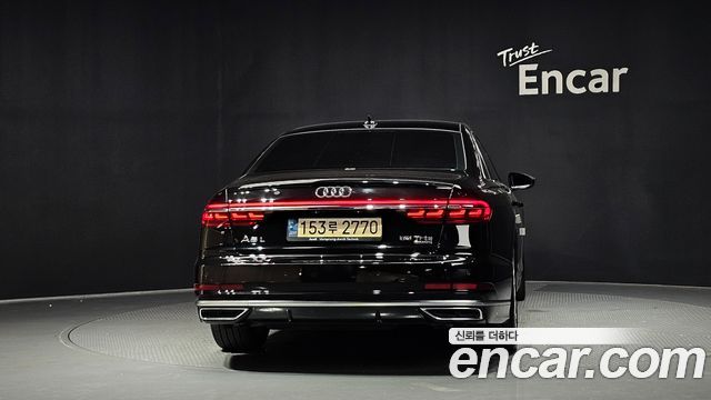 Audi A8 2021 — photo 4