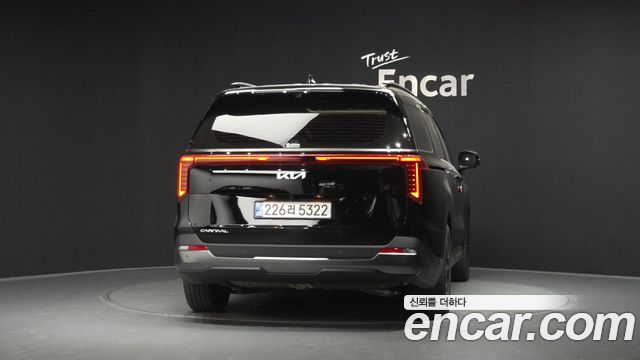 Kia Canival 2025 — photo 4