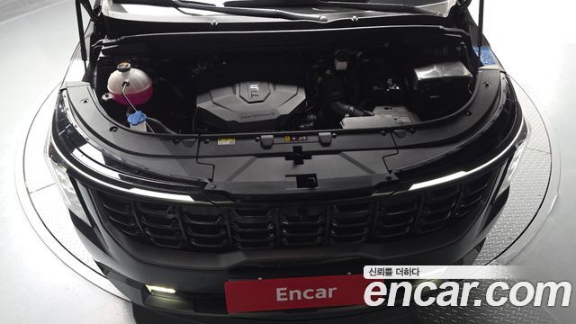 Kia Canival 2025 — photo 6