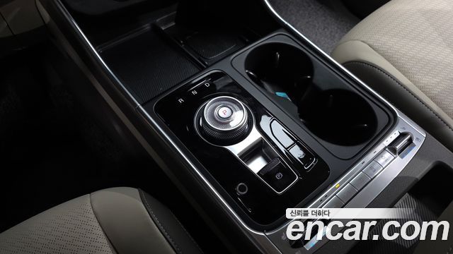 Kia Canival 2025 — photo 9