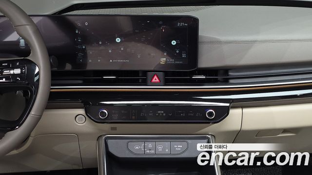 Kia Canival 2025 — photo 14