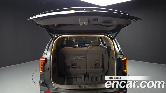 Kia Canival 2025 — photo 20