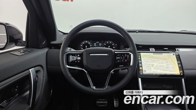 Land Rover Discovery Sport 2026 — photo 15