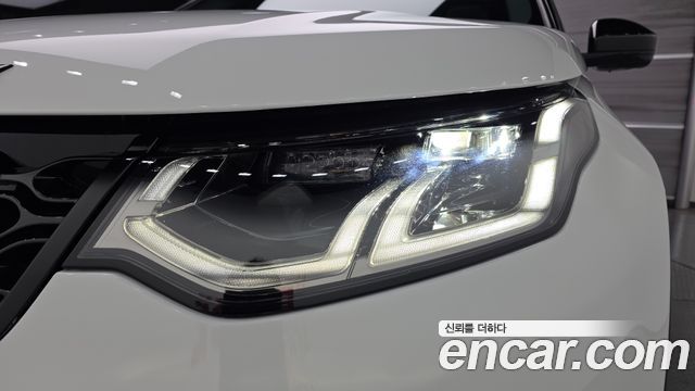 Land Rover Discovery Sport 2026 — photo 17