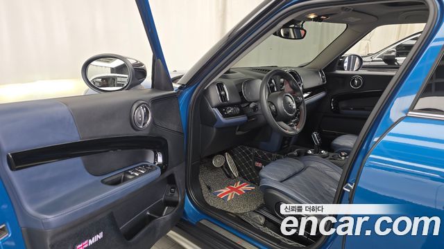 Mini Countryman 2021 — photo 13