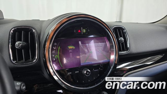 Mini Countryman 2021 — photo 20