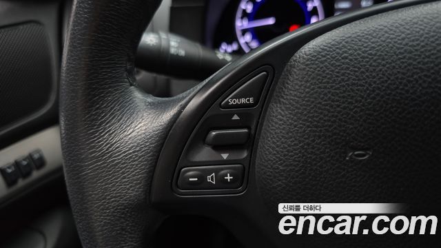 Infiniti G 2013 — photo 18