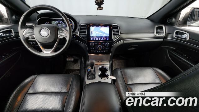 Jeep Cherokee 2019 — photo 10