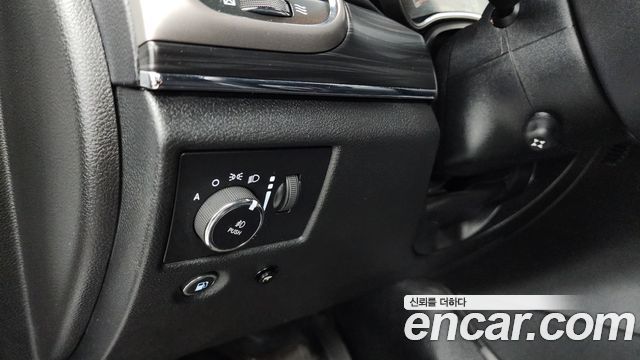 Jeep Cherokee 2019 — photo 22