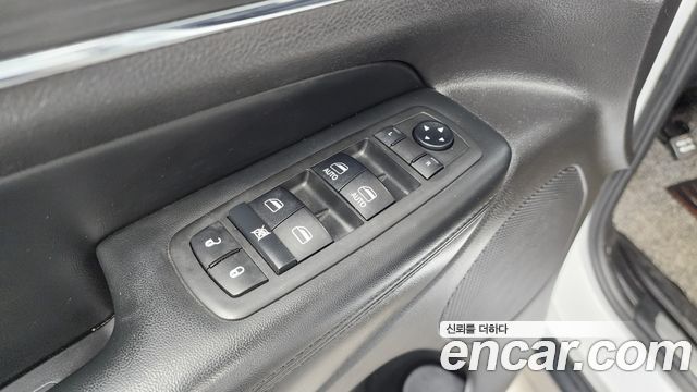 Jeep Cherokee 2019 — photo 29