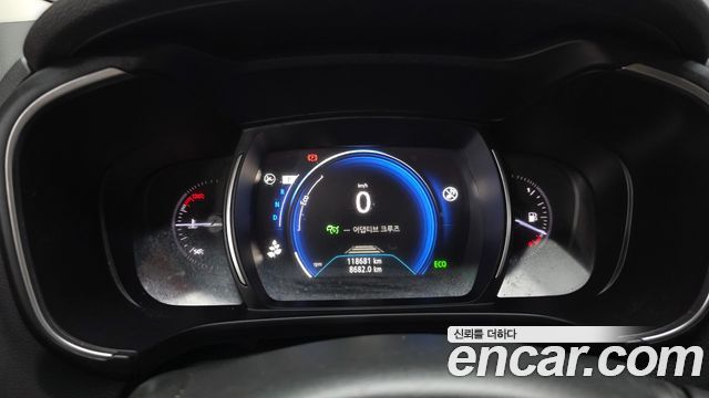 Renault Korea QM6 2021 — photo 11